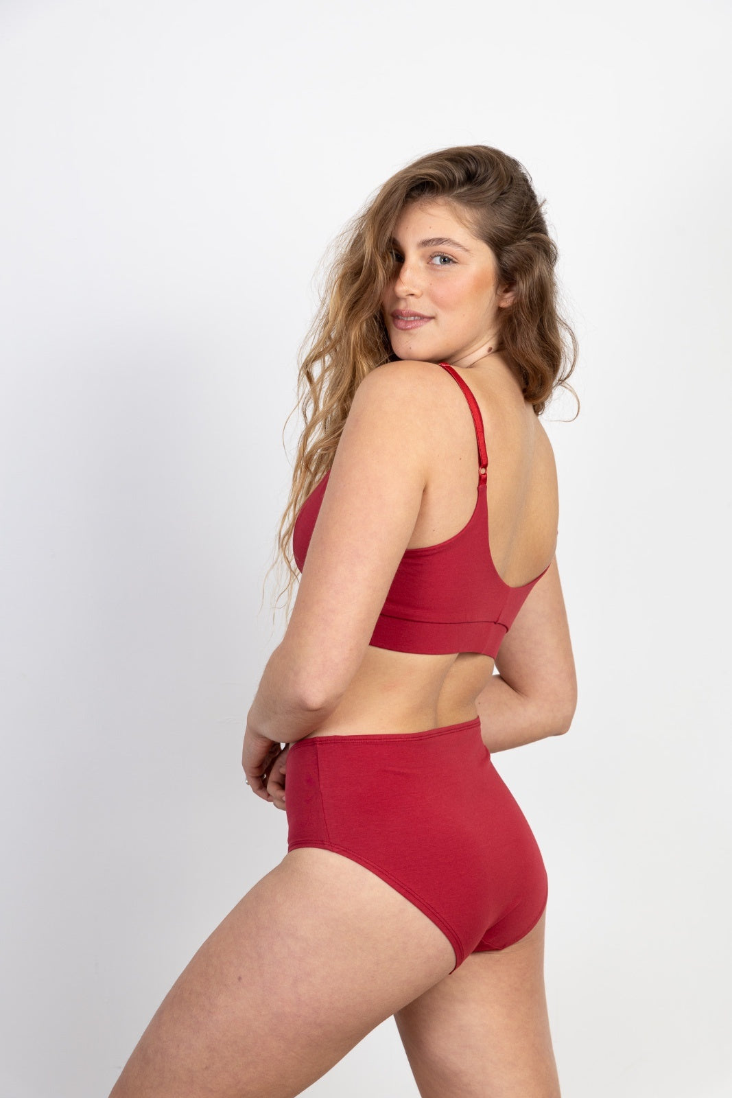 גוזיית משולשים לנערות