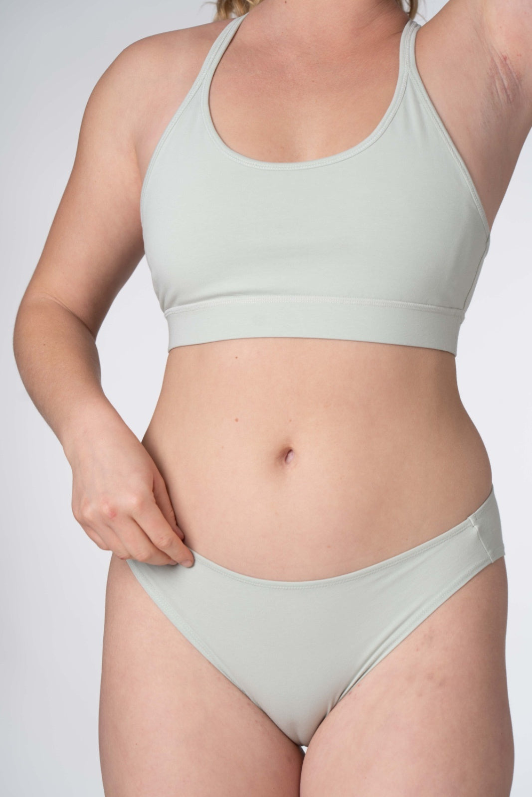 גוזיית רייסר לנערות