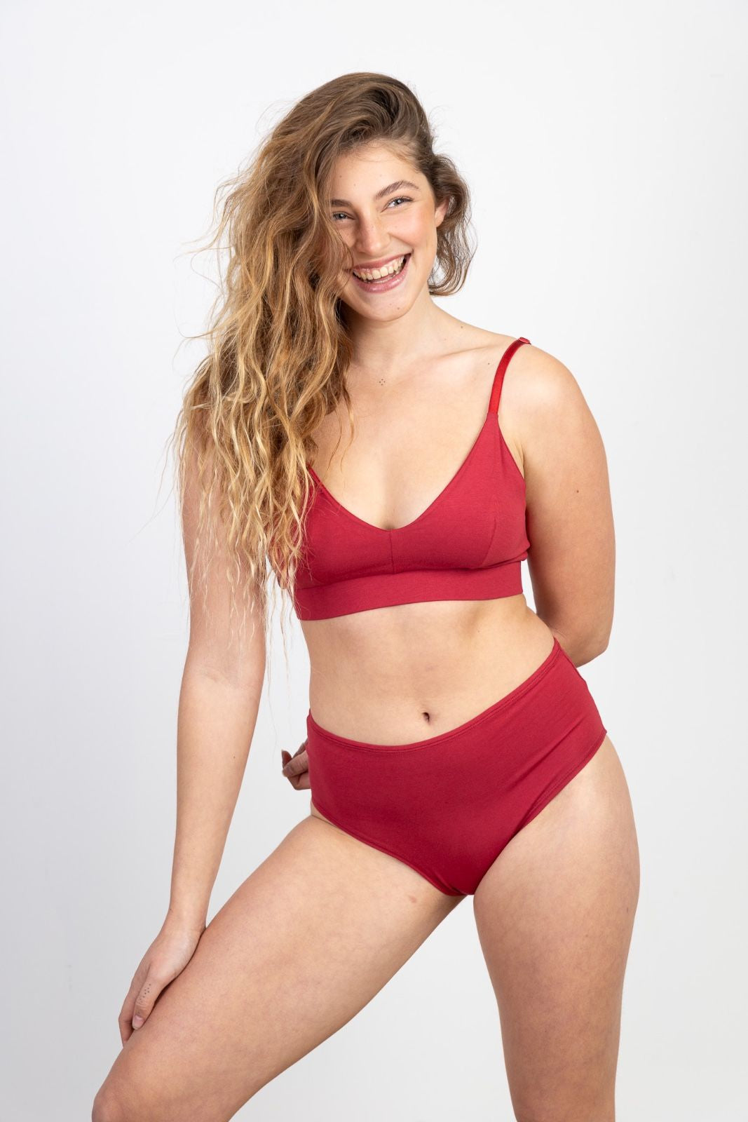 גוזיית משולשים לנערות