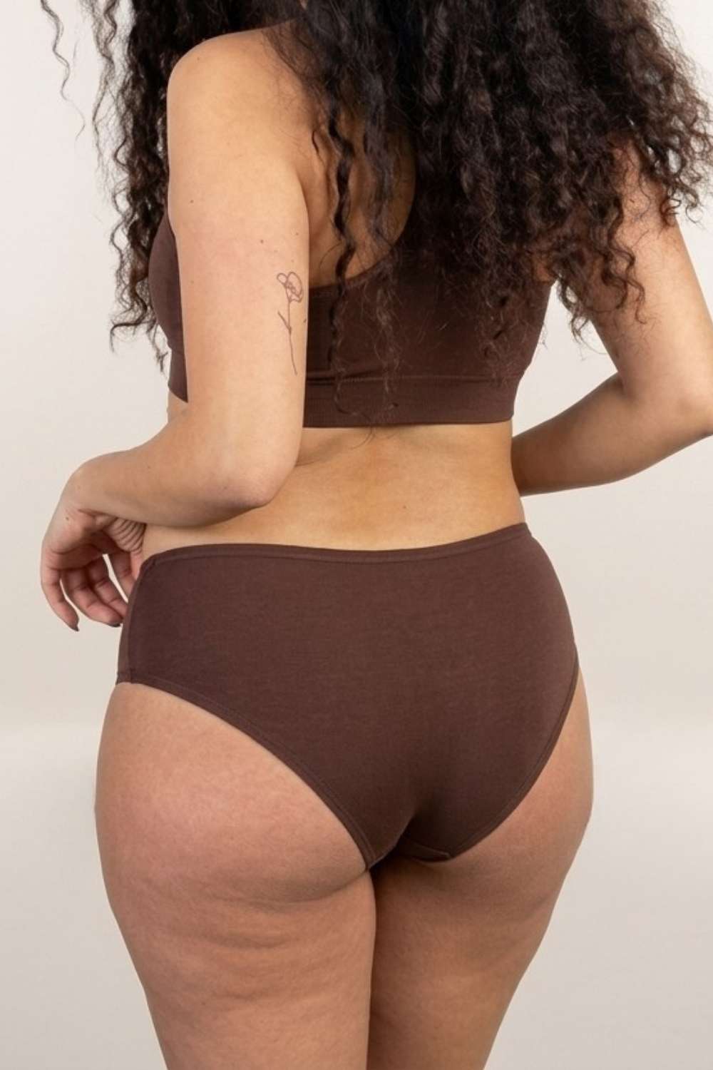 #צבע_חום