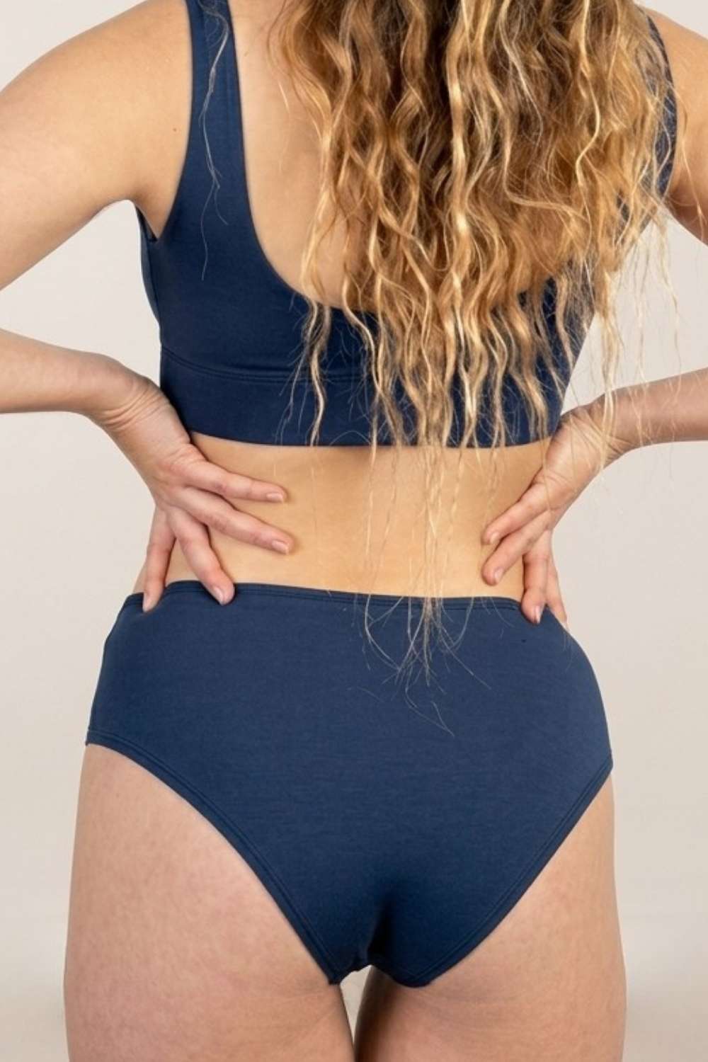 #צבע_נייבי